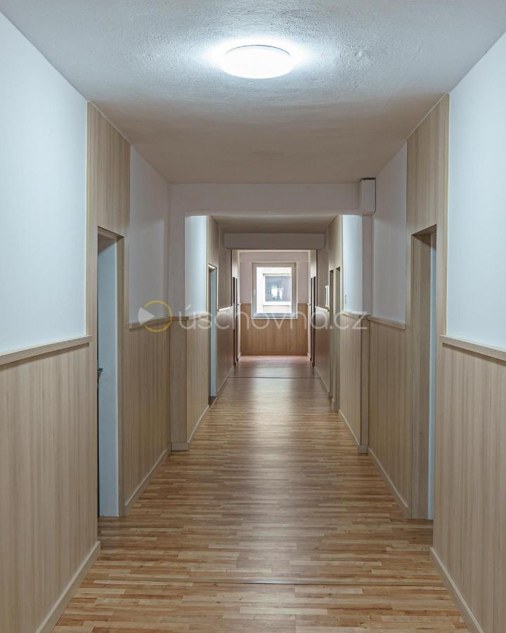 Hotel Garni Považská Bystrica エクステリア 写真