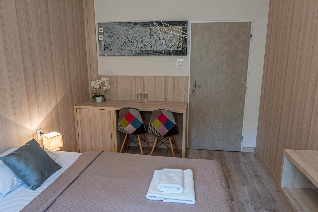 Hotel Garni Považská Bystrica エクステリア 写真
