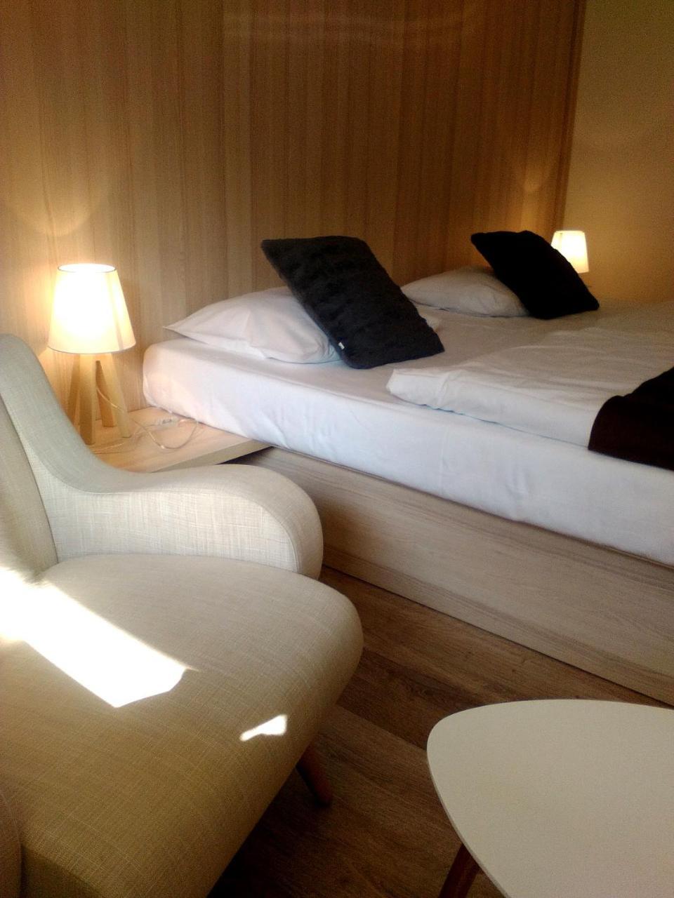 Hotel Garni Považská Bystrica エクステリア 写真