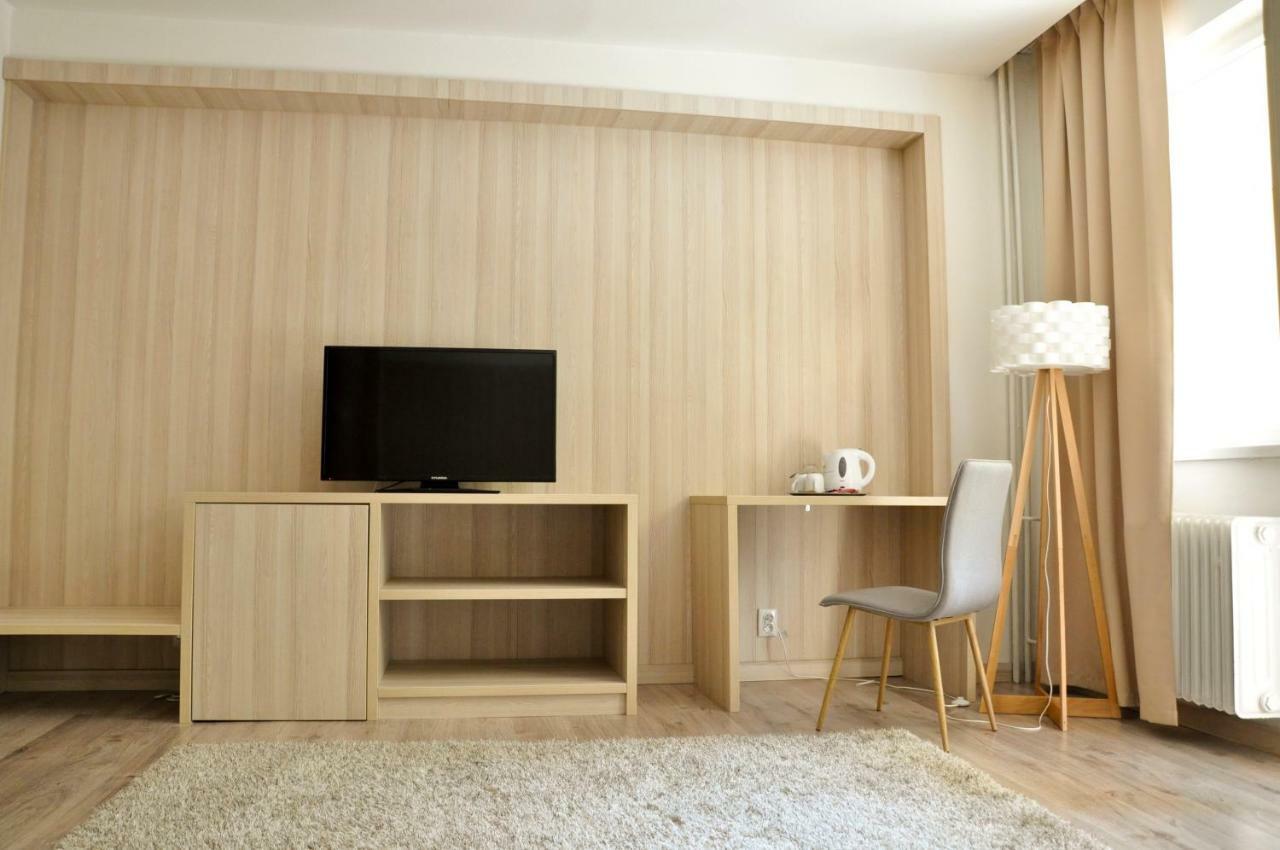 Hotel Garni Považská Bystrica エクステリア 写真